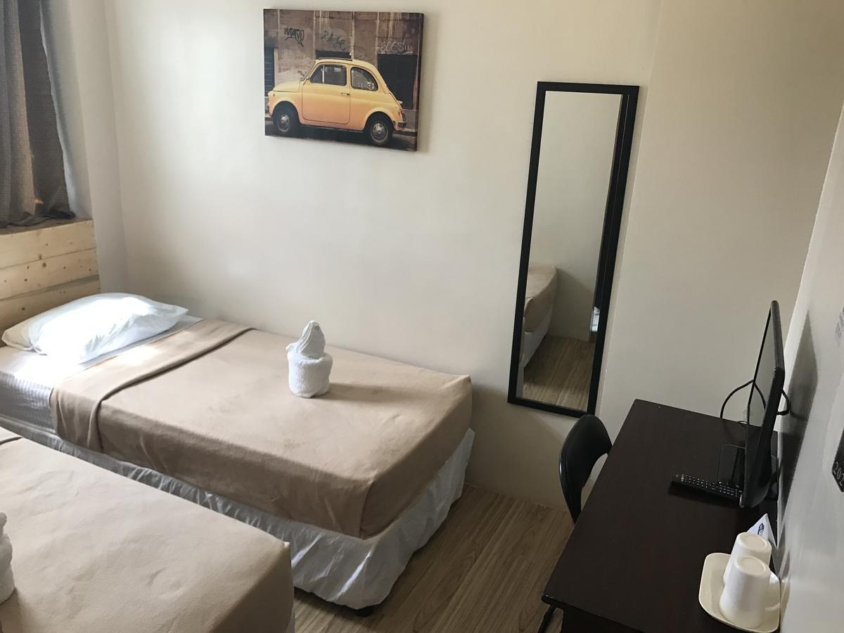Aliria Bed And Breakfast Tagbilaran City Bagian luar foto